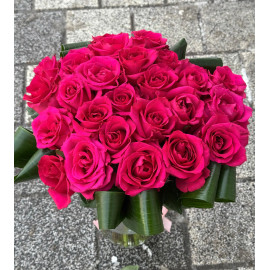 Buchet 25 Trandafiri Roz Intens BR173